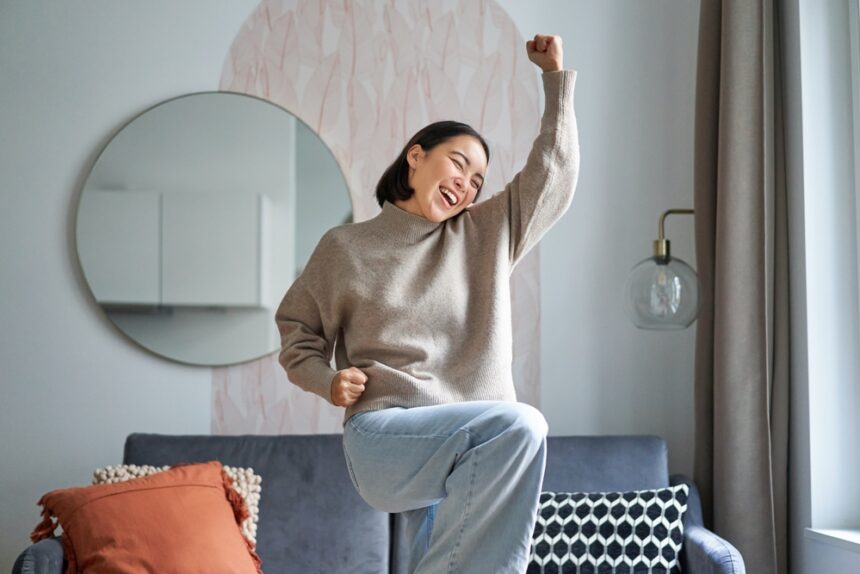 15 Simple Habits of People Who Live Well on Less