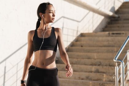 Your daily walk can be a secret ab workout only if you do this ONE thing!