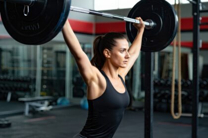 From deadlifts to kettlebell swings: Fitness expert shares 7 weight lifting exercises to reduce belly fat