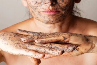 Dermat explains why you shouldn’t miss exfoliating skin before and after hair removal