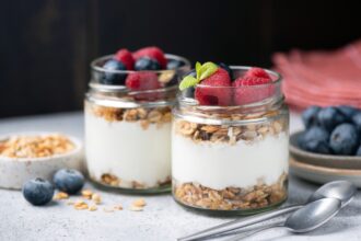 10 Healthy Snacks to Enjoy During Fall Movie Nights