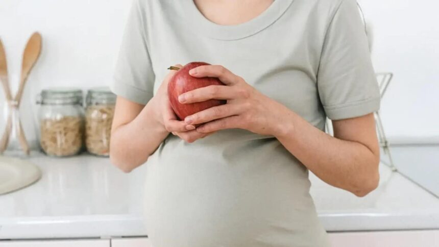 Navratri fasting during pregnancy: 4 dos and don’ts to keep in mind