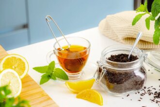 Tannin Levels in Teas: Powerful Antioxidants or Nutrient Blockers?