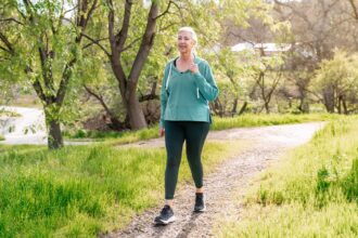 Do You Burn Carbs While Walking?