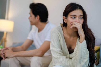 How to manage relationship stress without visiting a therapist: 7 tips from a life coach