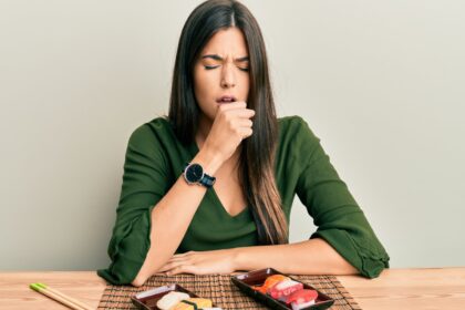 10 foods and drinks to avoid during winter to reduce the risk of cold and cough