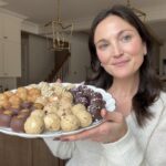 6 Festive Protein Balls for Healthy Holiday Snacking