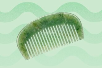 Potential Jade Comb Benefits, From Circulation to Hair Growth