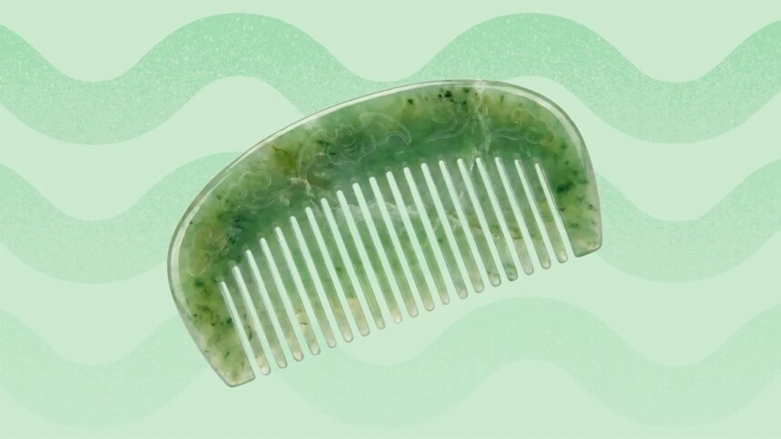 Potential Jade Comb Benefits, From Circulation to Hair Growth